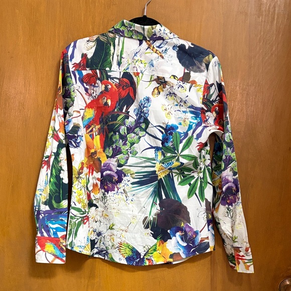 Paperwhite Women’s Button Down Floral Top - Picture 6 of 7